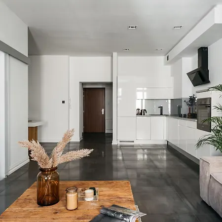 Bauhaus - Loftaffair